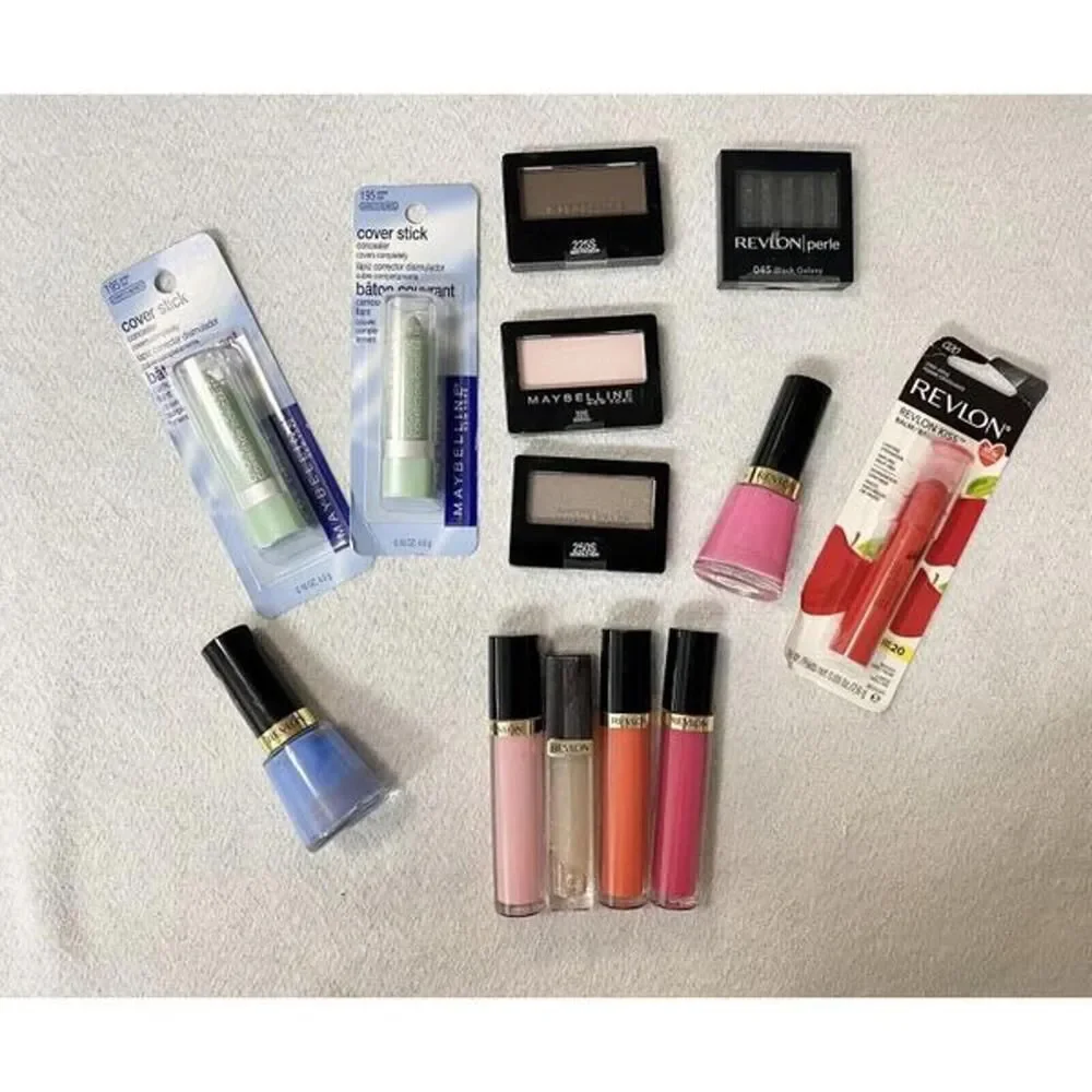 Lot Of Brand New Sealed Maybelline And Revlon Makeup